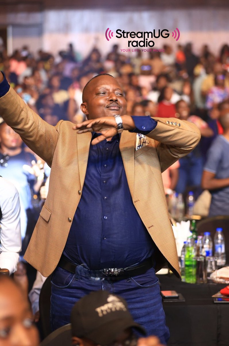 StreamUGRadio's tweet image. Pastor Bujingo is mob locked in for Pr. @WilsonBugembe’s #20YearsOfPWilsonBugembe show 

#StreamUg radio