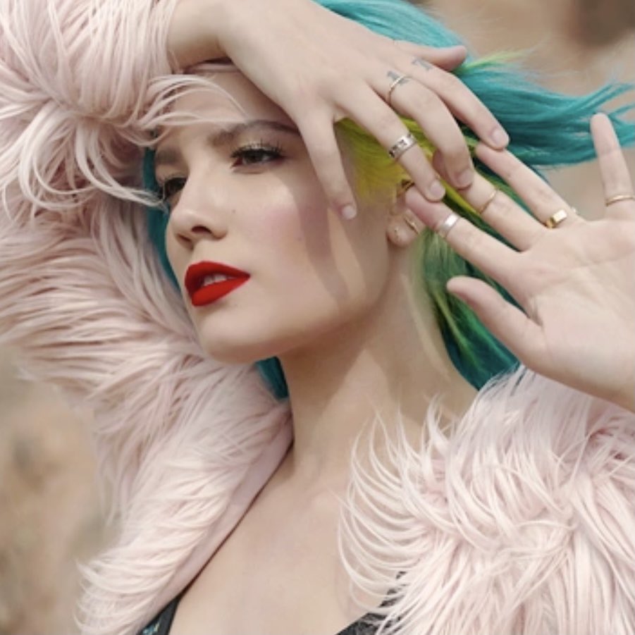 ‘Badlands’ by Halsey is now one of the only albums ever to have all songs certified RIAA Gold, Platinum or Multi-Platinum. (via Universal Music)