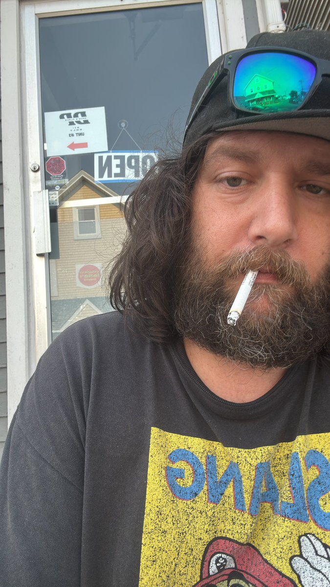 JunkyOmega's tweet photo. @truckdriverpleb As one of the people who left a job in July, it was to re-open my own business as Canadians who aren’t terminally online bitching are doing just fine

You’d add “and unemployment stayed the same” as the rest of the information says if you had any integrity https://t.co/fBbx1pKcLE