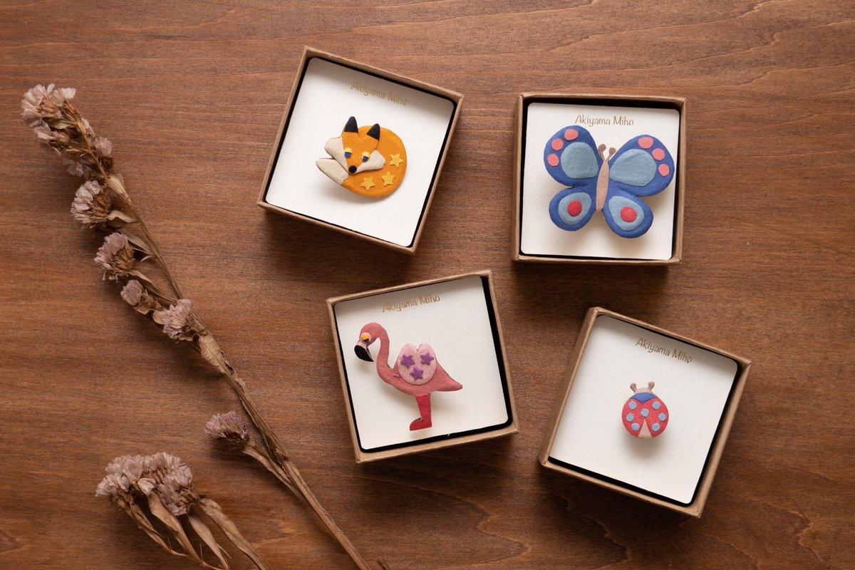 Mihoome_akiyama's tweet image. 📦 Paper brooch class now on miroom!🦊🦋🦩🐞
Choose your favorite motif and enjoy crafting step by step✂️
Summer campaign now live!
▶︎miroom.com/courses/228

#Papercraft #OnlineClass #Miroom #SummerCraft #DIYBrooch #PaperArt