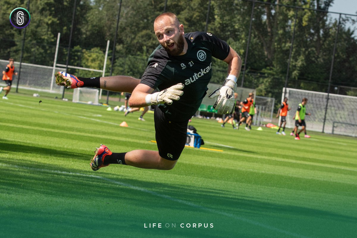 FCGShots tweet media