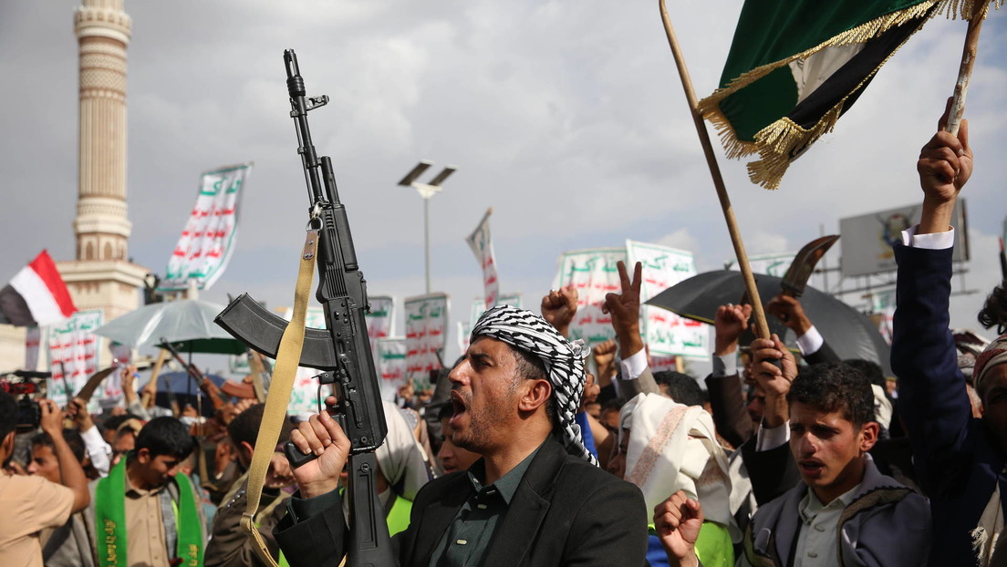 Los #hutíes de #Yemen han anunciado este viernes un nuevo ataque con drones contra el aeropuerto Ben Gurión, el mayor de #Israel, en el área metropolitana de Tel Aviv. Asimismo, el movimiento realizó otras dos operaciones contra Ascalón y Beerseba.