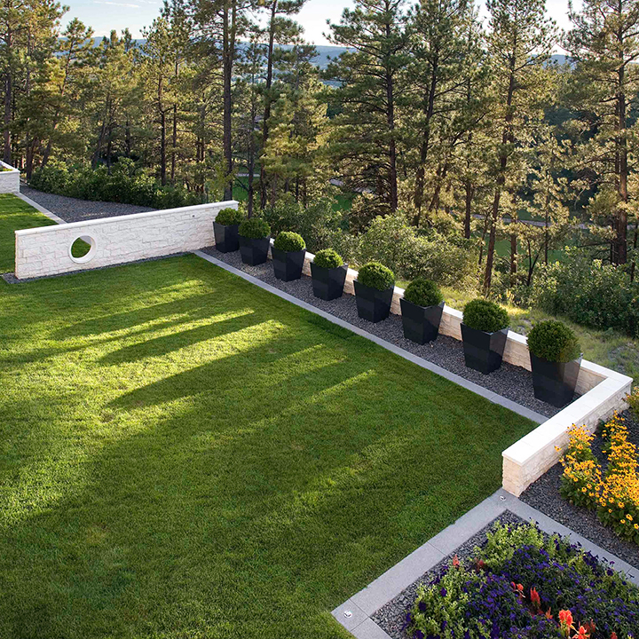 LifescapeCO's tweet photo. 15 years strong
We didn’t just #design and build this #landscape, we’ve lovingly maintained it ever since. Clean lines, #sculptural #art, and thriving plantings that age with grace.
#LifescapeColorado #DesignBuildMaintain #LandscapeArchitecture #OutdoorArt #MountainModern https://t.co/bjrt4WRhsh