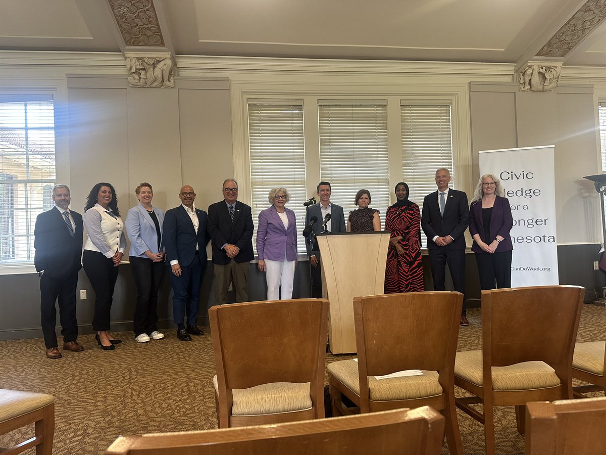 mlahammer's tweet image. Meet the many leaders taking the Civic Pledge and another bipartisan duo who share a legislative district and goal to do better together after the violence here. @majority_middle @tptAlmanac
