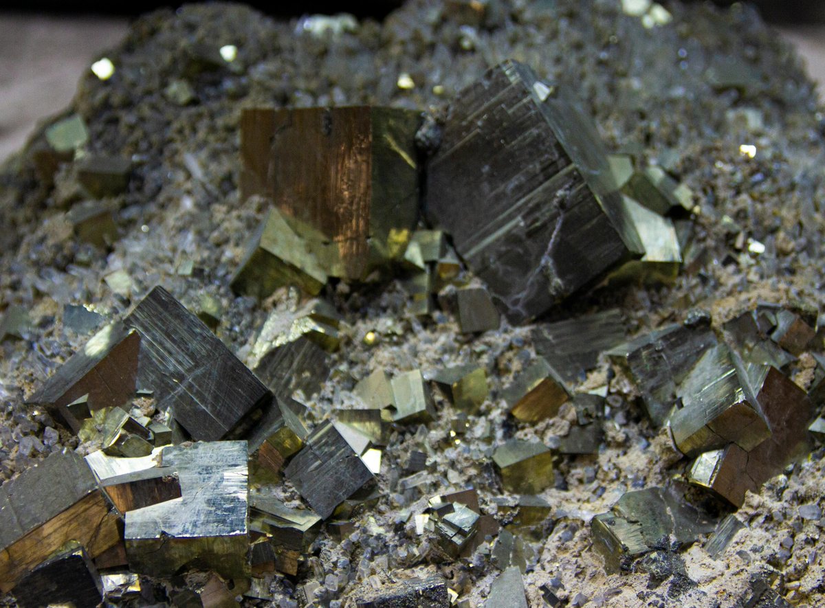 RockBreaks – AI-Driven Energy Demands Highlight Strategic Value of $PLG $PTM.TO Waterberg Project ibn.fm/6fidP