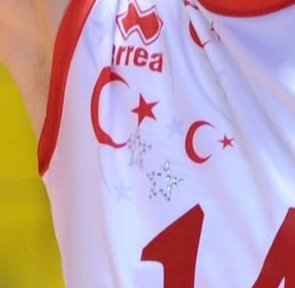 Eski formalarda boncuktan yıldızlar varmış aşırı tatlı ya ülkedeki her şeyin giderek ruhsuzlaşmasına çok üzülüyorum