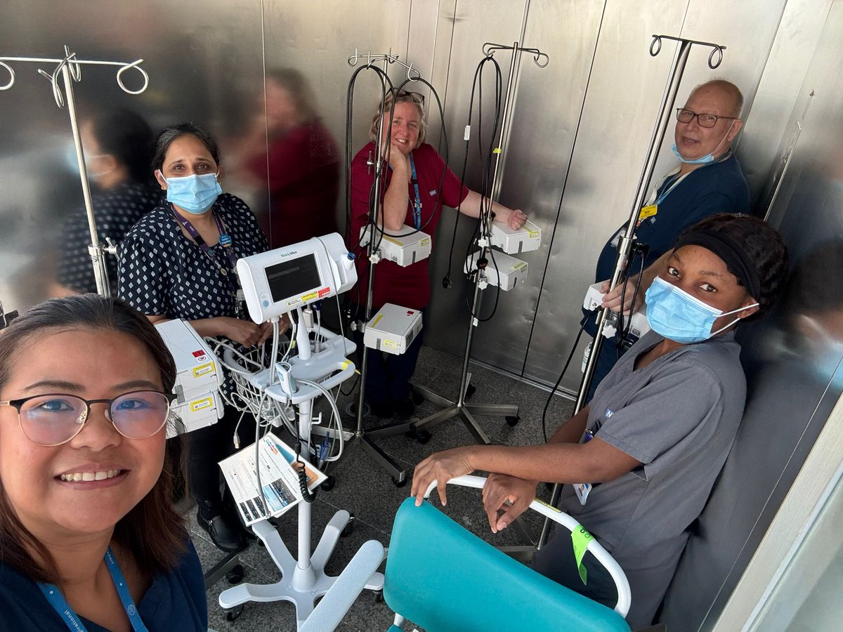 karhod21's tweet photo. It was lift off today with #TeamHaem working hard to complete first of 2 temporary moves #NursesActive #ImperialActive #Teamwork @majhoye @adliteb @MrKevinLao @MLU_PTE @JoyAntonetteP @evelyngomez00 https://t.co/40HGS9wGgo