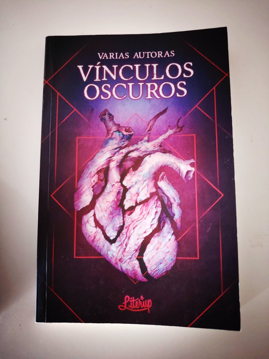 Empiezo nueva lecturita

Antología Vínculos oscuros. Editada por <a href="/LiterupES/">Literup Ediciones</a> 

💜🖤