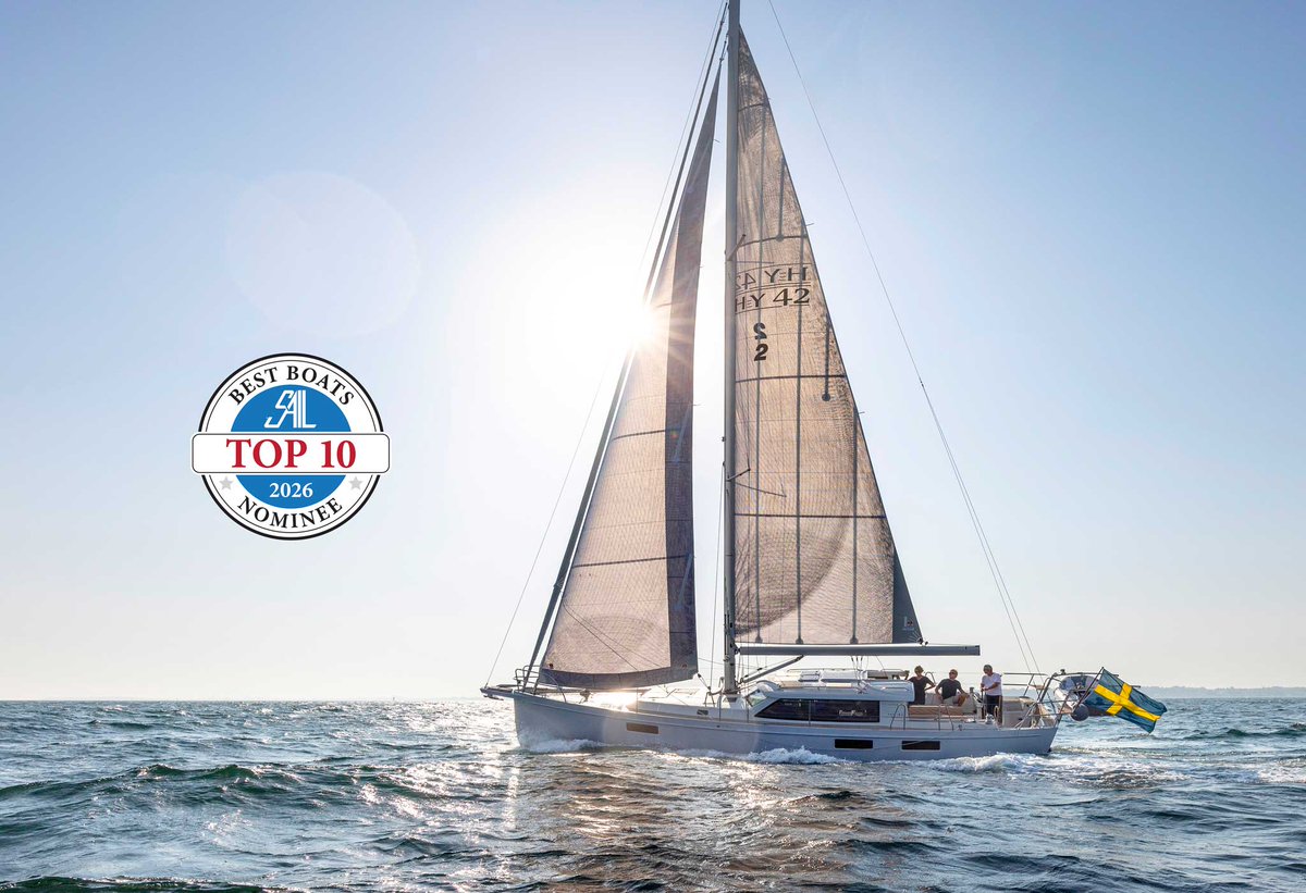 sailmagazine's tweet photo. A new Scandinavian deckhouse cruiser is making waves with its smart lines and bluewater capabilities. 📷@heymanyachts #sailmag #sailboats ⛵️ #sail #sailing #cruising #boats #keeponsailing #sailor #DIY #Gear #experience #destinations
https://t.co/hcjgC9PYy2 https://t.co/I2hCMZIye4