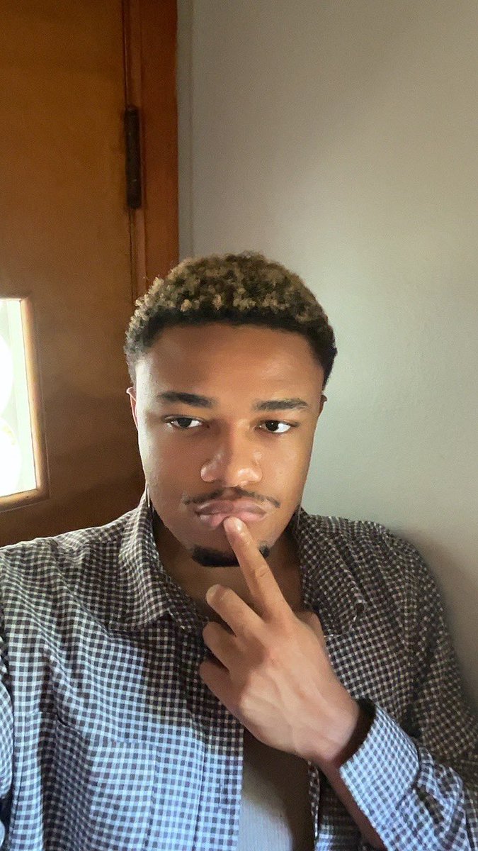 Perhaps black doesn’t crack ✌🏽