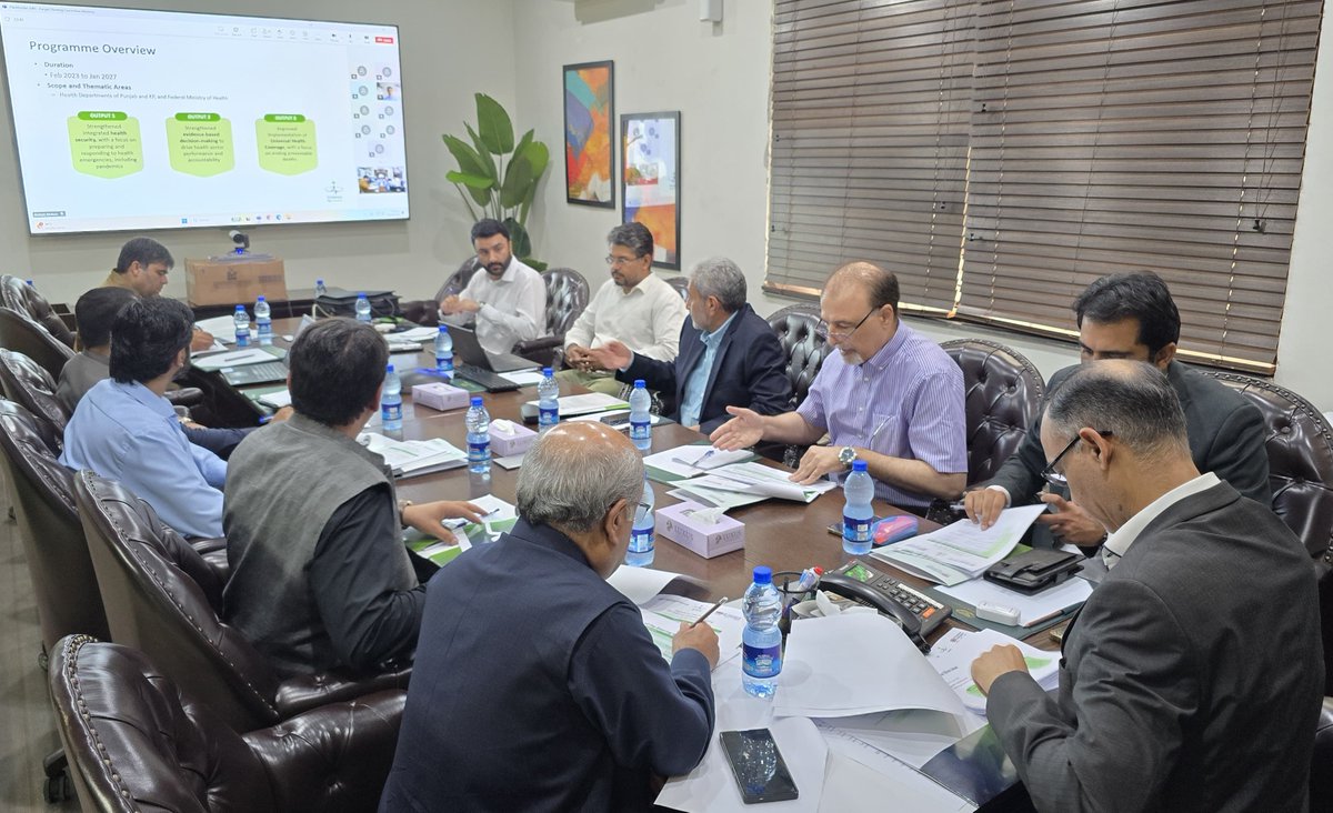 E4HProgramme's tweet image. Driving health transformation in Punjab!
On 8 Aug 2025, the 4th Steering Committee Meeting of the E4H reviewed progress, endorsed new technical assistance areas &amp;amp; agreed next steps. The meeting was chaired by Mr. Aon Abbas Bukhari, Special Secretary (Operations), @HP_GoP.