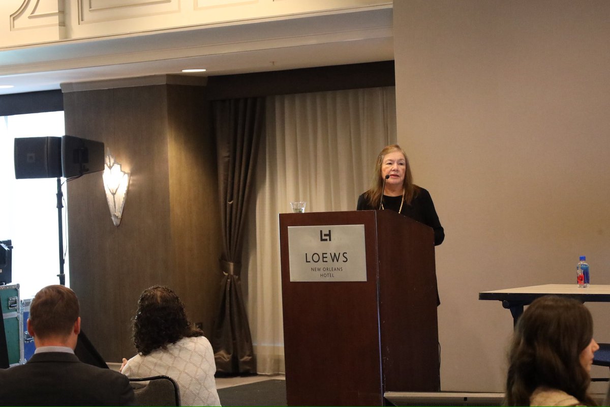 PBRCNews's tweet photo. “Micronutrient Deficiencies & the Gut Microbiome” was presented by Dr.
Catherine Champagne, RDN, LDN, of Pennington Biomedical Research Center at the 2025 Louisiana Obesity Conference today #WBTTW #PBRCresearch https://t.co/MkuvrvrxZ0