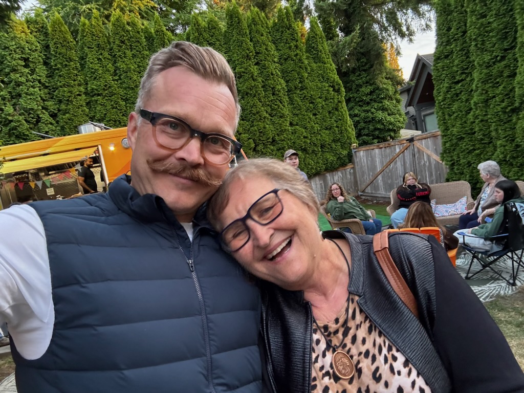 VancouverIslandMichael tweet media