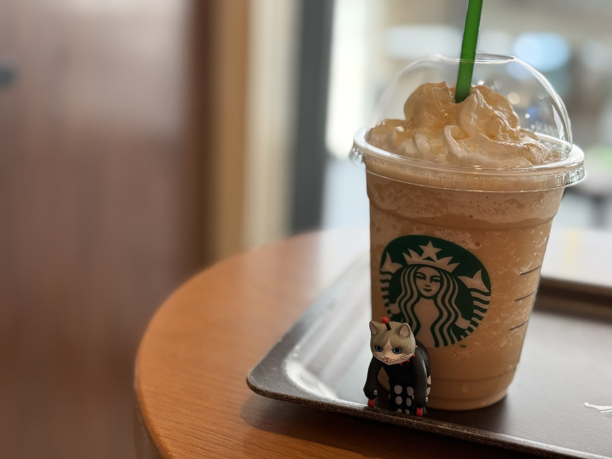 にゃん様 panel_1400smp.jpg