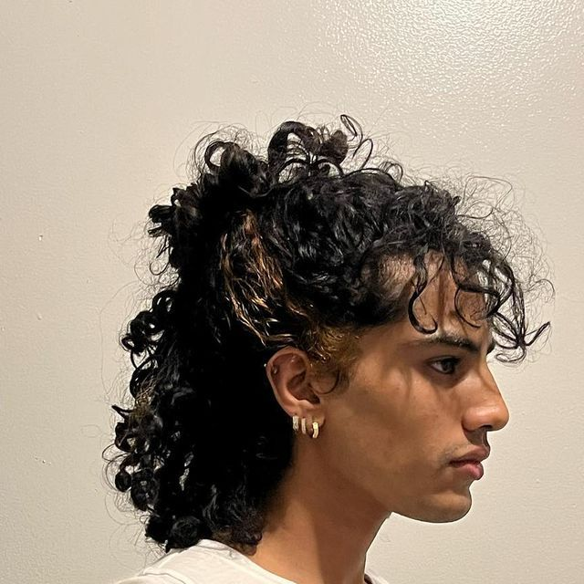 cloudedsims's tweet image. i NEEEED something like this for my male sims