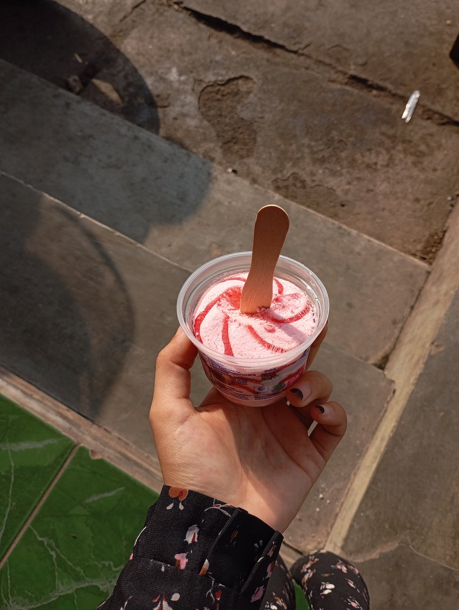 mari mengnyarap 🤤