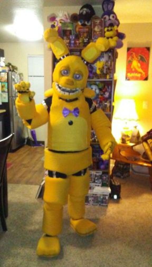 Happy 11th Birthday Five nights at Freddy's! 🎂 🥳 
 I can't believe it has been so long since I first discovered this franchise with Scott's little games! These games and stories are the reason I became the person and artist I am today!

#fnaf #FiveNightsAtFreeddys #fnafcosplay