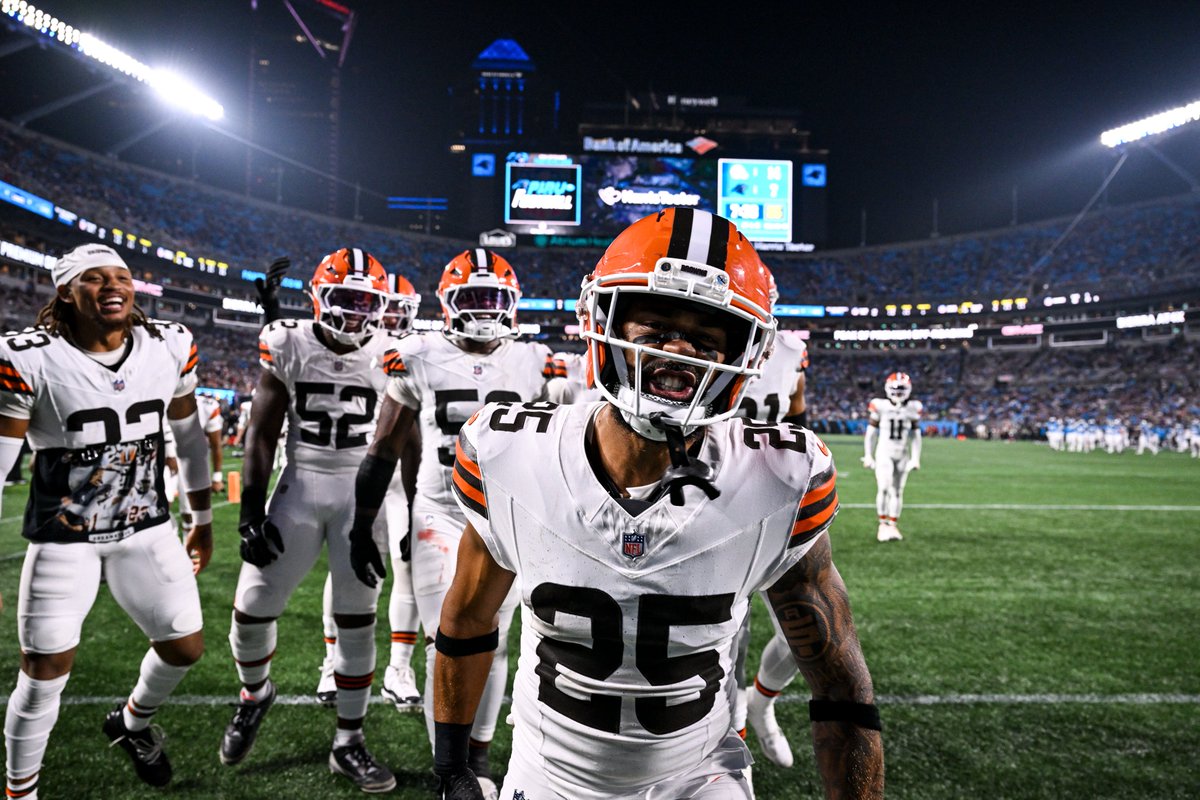 Browns's tweet image. talk to em @FOETYY!