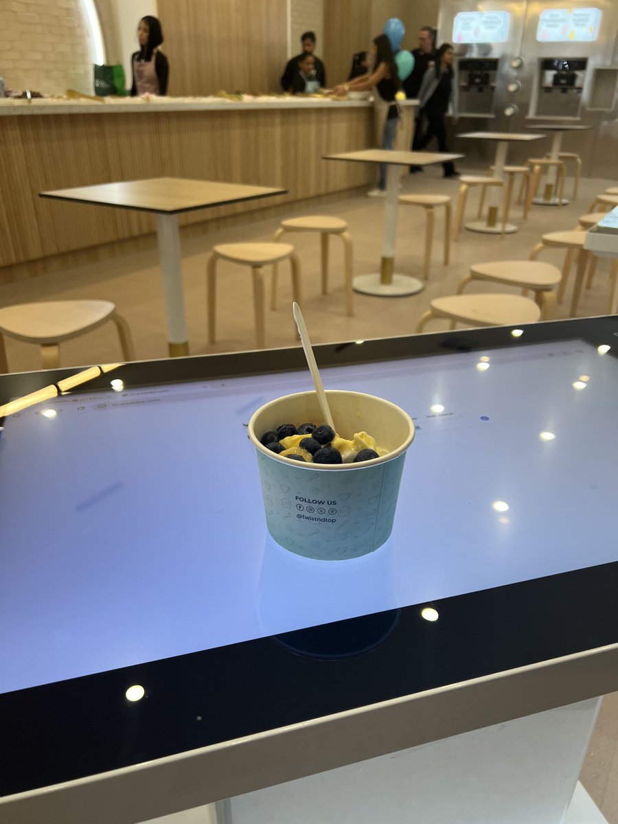 Twistndtop yoghurt place opening in Rundle St #froyo