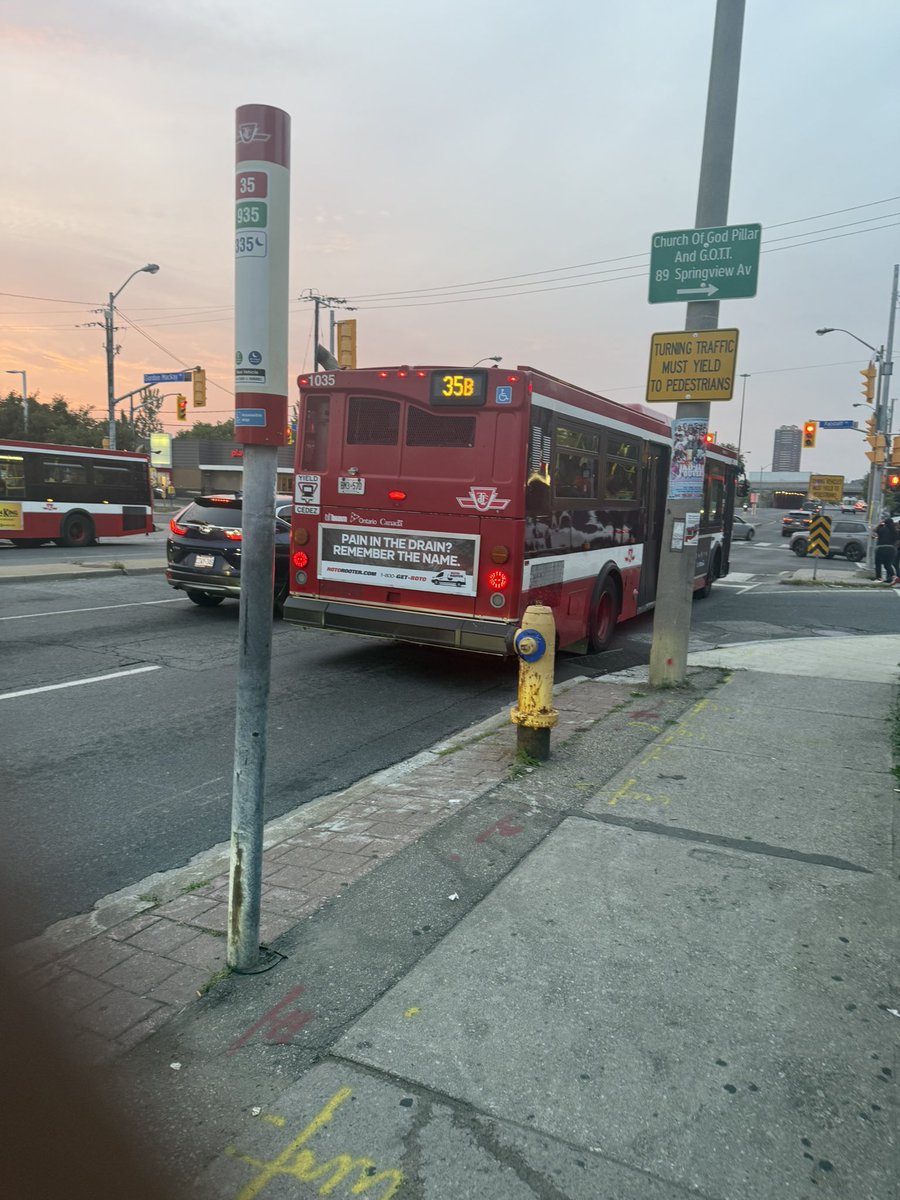 davidwrasslin's tweet photo. @TTChelps why am I waiting an hour for a 10 minute route??? The driver of 1035 dared to ask me for fare after I waited this long https://t.co/U7c7JAQdQX
