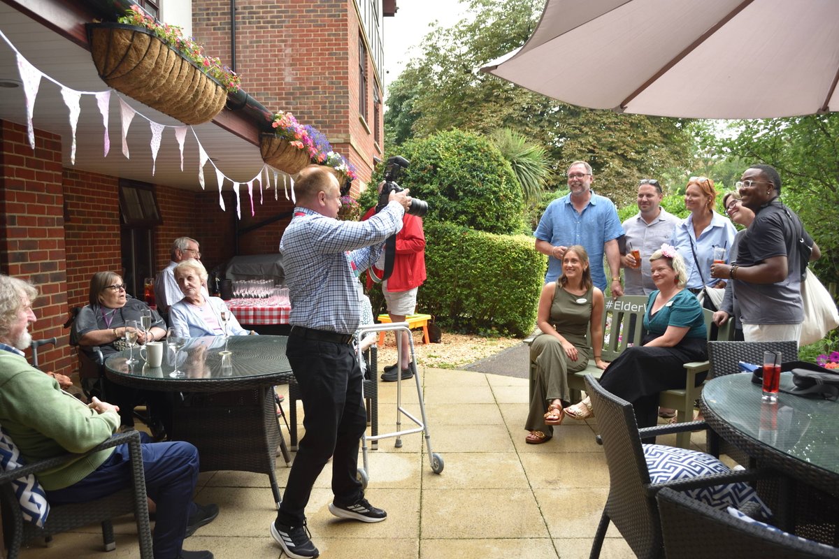 From Haggis &amp; Neeps to garden chats, our visit to Hallmark Maycroft Manor in Brighton was unforgettable! 💚 We gifted a Green #ElderWisdom Bench to inspire conversations for years to come. Thank you for the warm welcome — Canada awaits! 🇨🇦 elderwisdom.ca