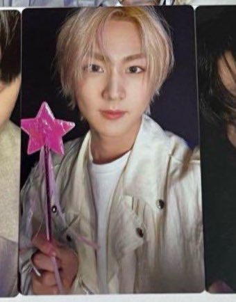 สุ่มแจกตอนของถึงไทยค่ะ

— รีอย่างเดียวคับ

YOI solo jacket ✿
♥︎ จองวอน ˙ 𖥦 

 ⊹ ⋆ﾟส่งฟรีค้าบ  ⋆ﾟ⊹

#ตลาดนัดอฮพ #ตลาดนัดเอนไฮเพน #ตลาดนัดเอนไก่ #ตลาดนัดenhypen