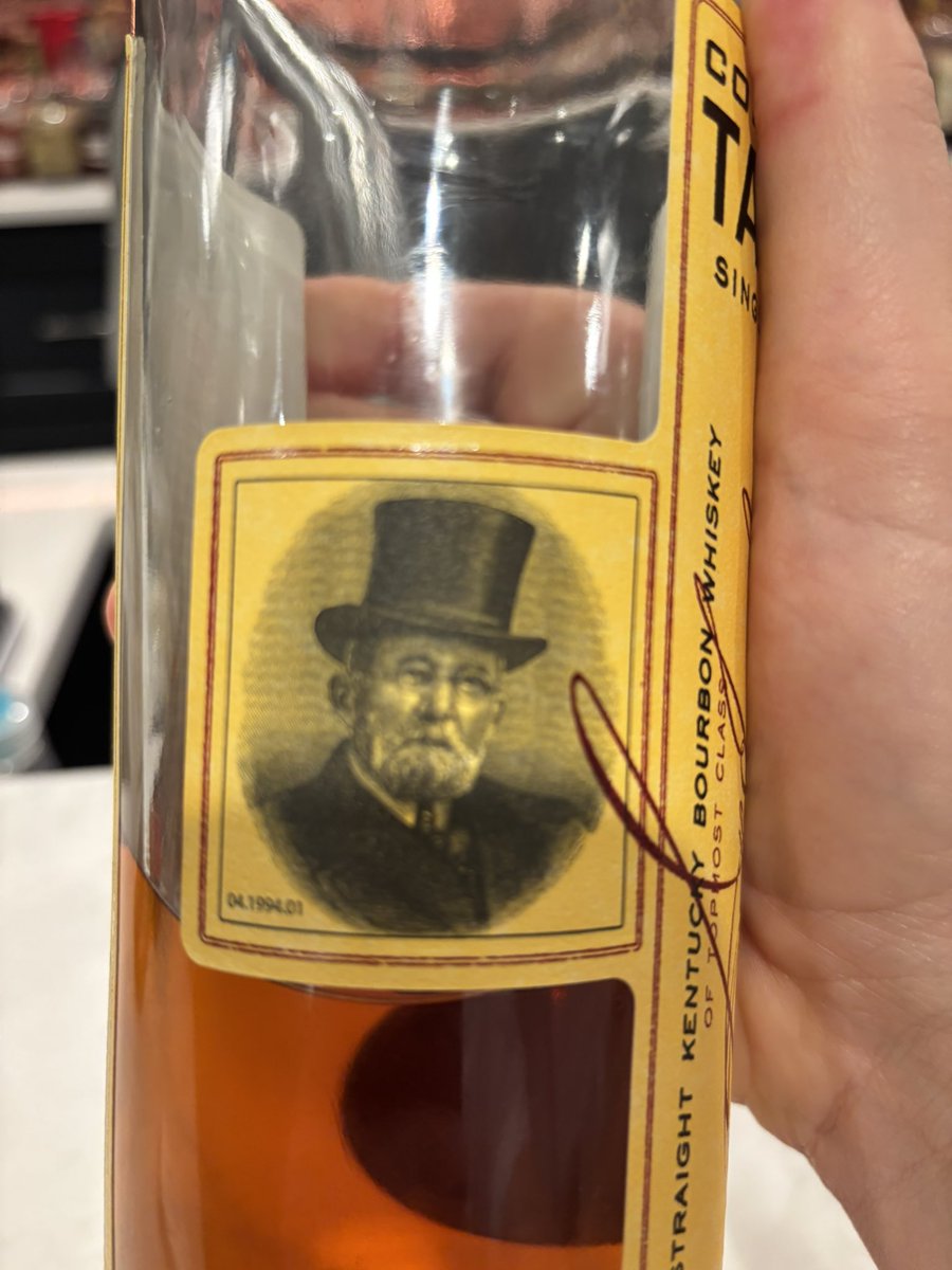 The Col! EH Taylor Single Barrel picked by my local. Cheers to the weekend all! 🥃