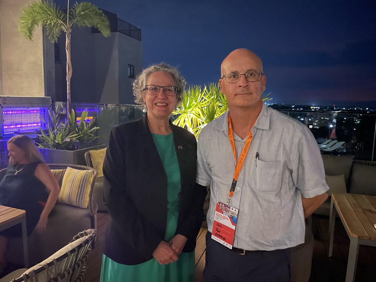 Estrella Resources (ASX:ESR) Managing Director Chris Daws meeting all the right people at TLAUCON2025. GO ESTRELLA! 😎