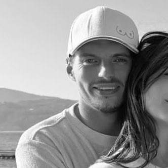 He’s not letting that cap go 😭😭