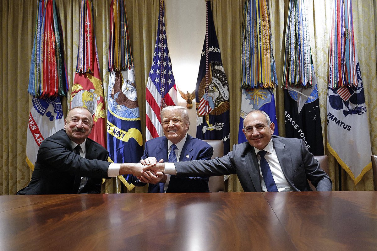 Nikol Pashinyan (@nikolpashinyan) on Twitter photo 1/2 Today’s declaration signed by myself, President of Azerbaijan & President <a href="/realDonaldTrump/">Donald J. Trump</a> who also witnessed this historic development gives confidence that we are opening a chapter of peace, prosperity, security & economic cooperation in the South Caucasus. 1/2 Today’s declaration signed by myself, President of Azerbaijan & President <a href="/realDonaldTrump/">Donald J. Trump</a> who also witnessed this historic development gives confidence that we are opening a chapter of peace, prosperity, security & economic cooperation in the South Caucasus.