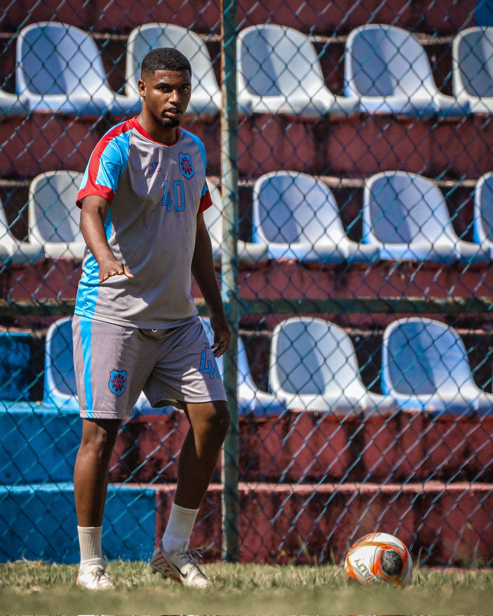 WesleyRashford's tweet photo. Foco sempre 💪🏽 https://t.co/Dje0K3ELqO