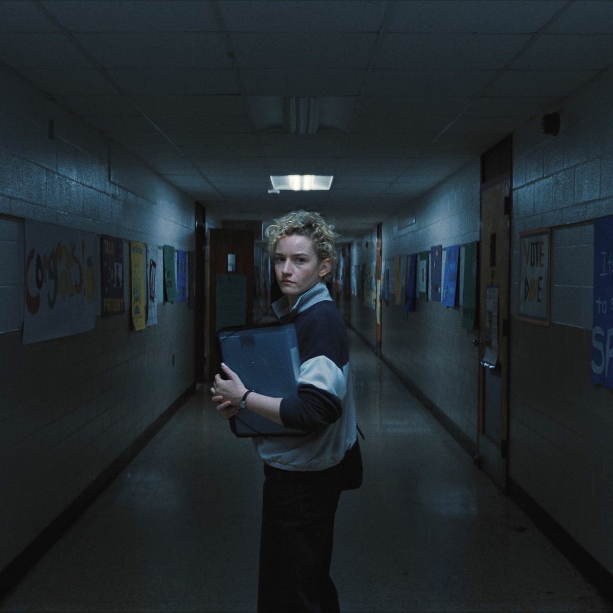 David Fincher is thanked in the #Weapons end credits. 

"He was available to me during prep, and then he was very available during the post process," says director Zach Cregger. "He watched the movie and had a lot of really constructive thoughts and gave me a ton of ideas. He