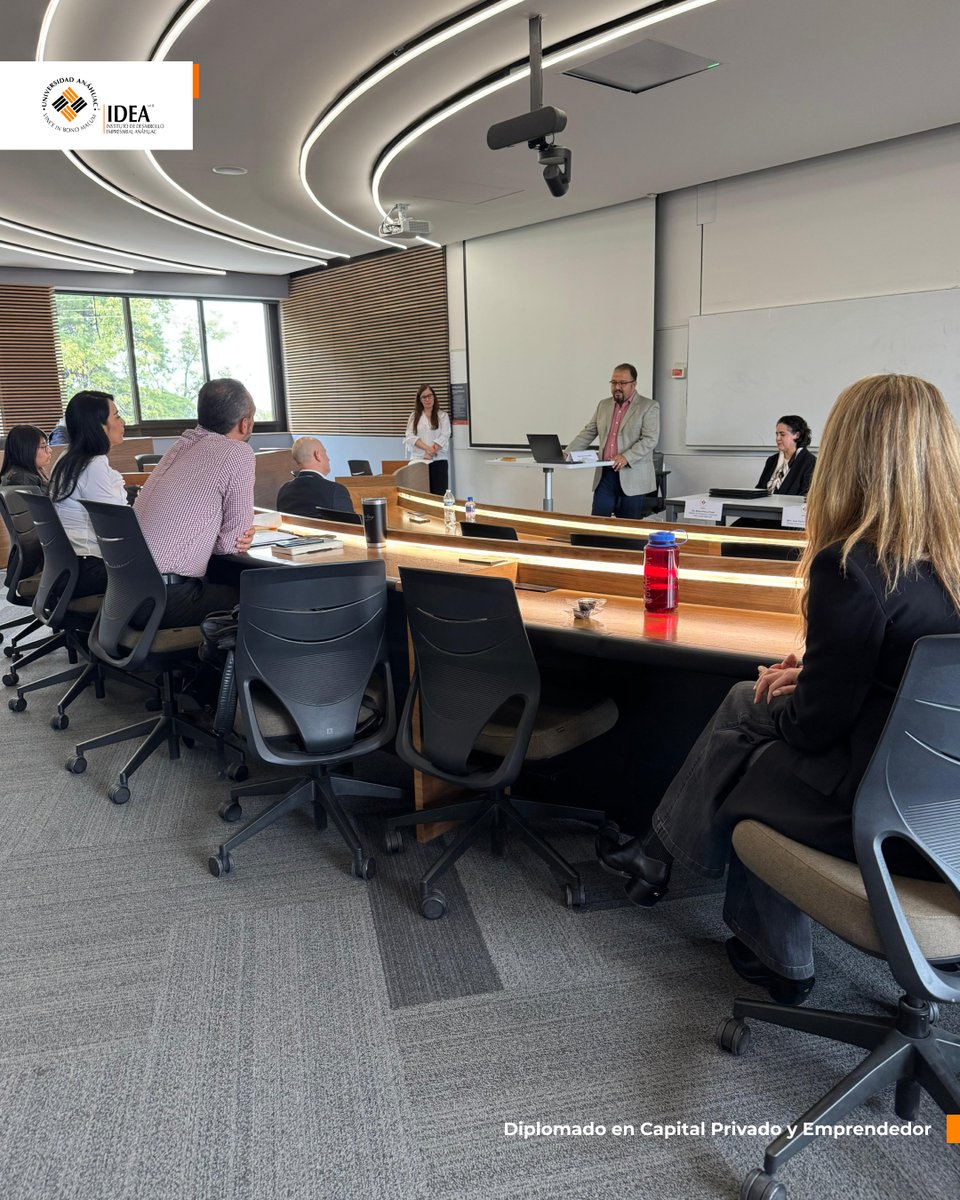 Hoy se llevó a cabo la graduación del Diplomado en Capital Privado y Emprendedor. Muchas gracias a AMEXCAP y a quienes hicieron de este programa un gran éxito. ¡Felicitaciones a nuestros graduados! 🎓✨.

#IDEA #capitalprivado #AMEXCAP #SomosAnáhuac🧡