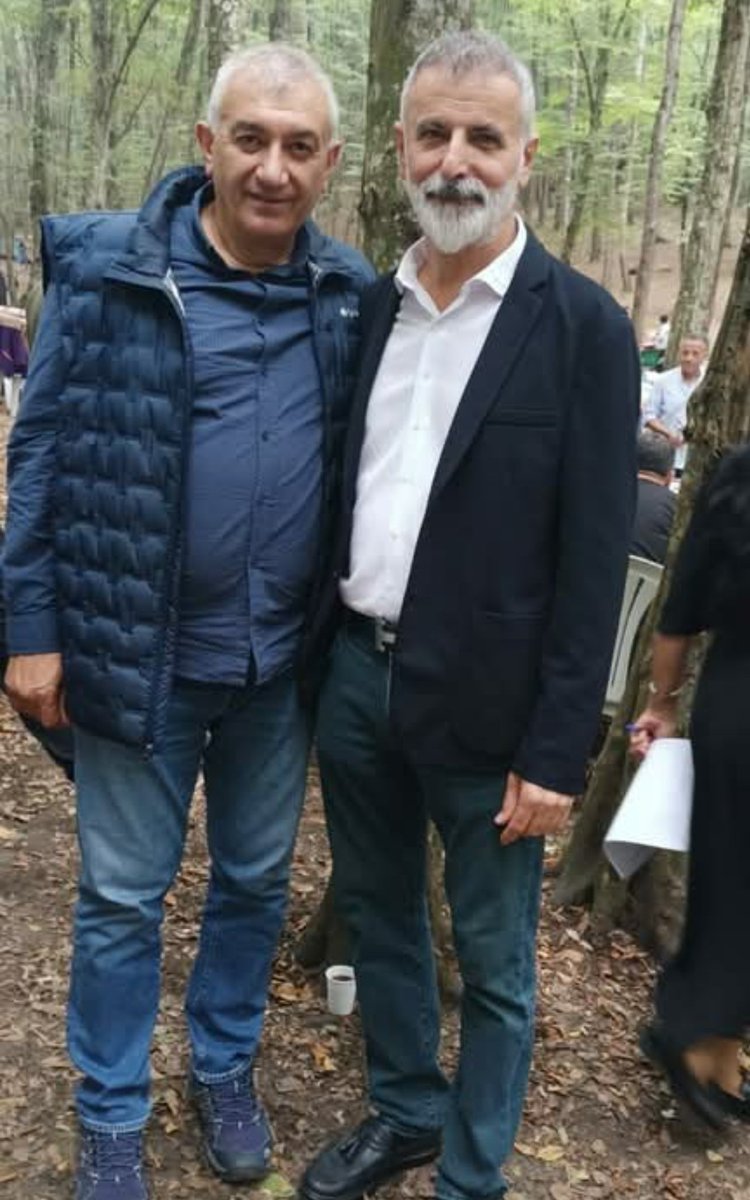 Fındıklı Belediye Başkanımız Ercüment Şahin Çervatoğlu’na yapılan alçak saldırıyı şiddetle kınıyorum.

Halkçı belediyeciliği ve onurlu duruşuyla topluma örnek olan Ercüment Başkana ve Fındıklı halkına geçmiş olsun dileklerimi iletiyorum.
#cervatoğlu