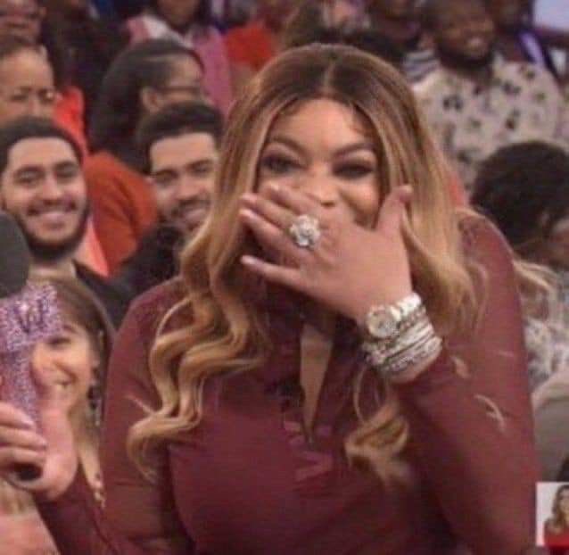 Mi madre diciendo súper seria que la única forma en la que se puede resolver esto es que se muera Jeremiah o Belly #tsitp3