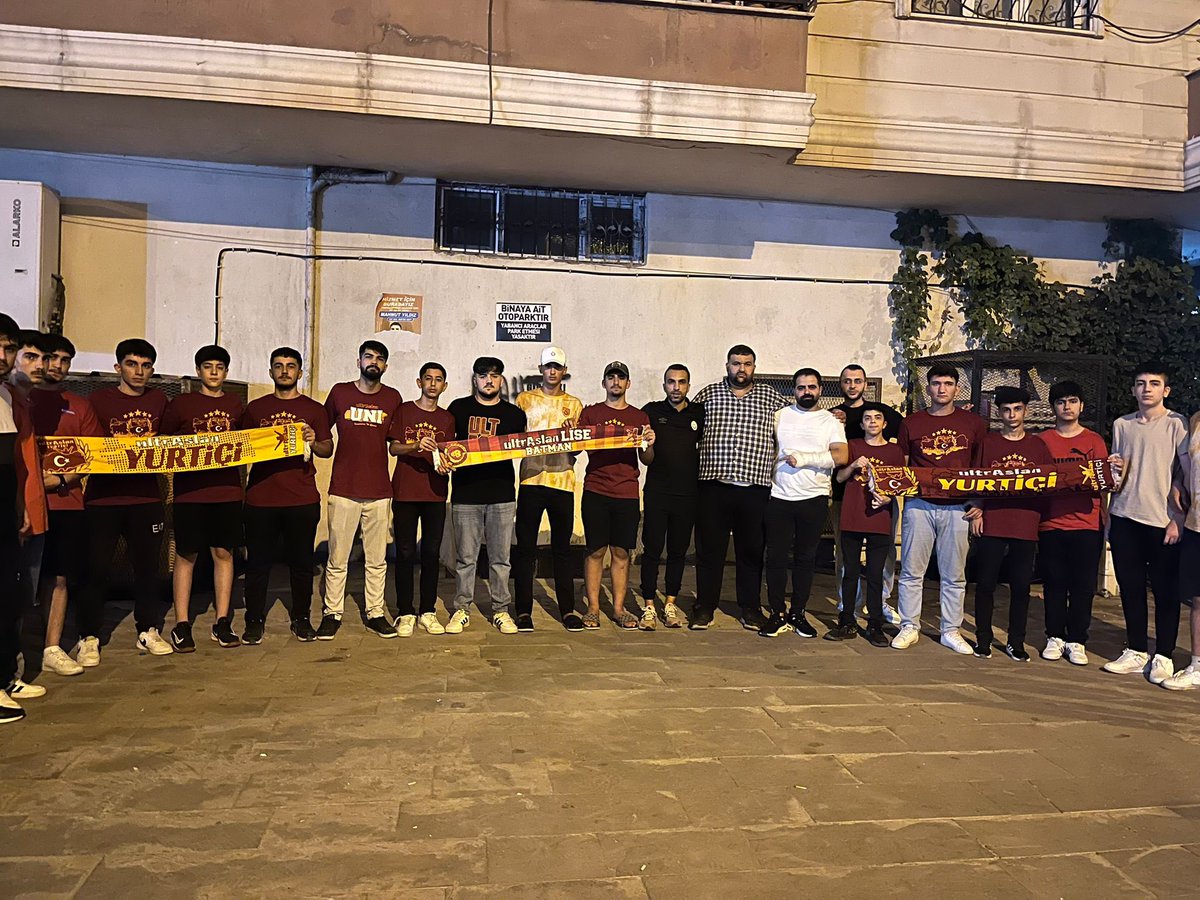 ultrAslanBtmn's tweet photo. Ömür boyu sürecek asla tükenmeyecek sarı kırmızı sevdamız 💛❤️
08.08.2025
#Hedef26 
#uAYurtiçi #uABatman https://t.co/fxQFTPeFBk