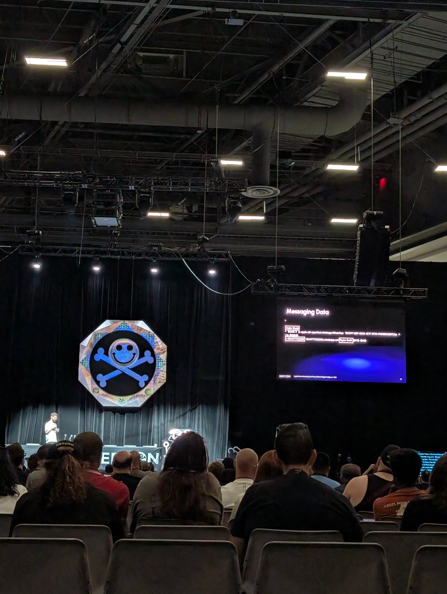 Wow.
<a href="/Apple/">Apple</a>  sends all your WhatsApp messages or any other message with contact numbers to their server when you use Siri!

So much for respecting E2E even in #Whatsapp