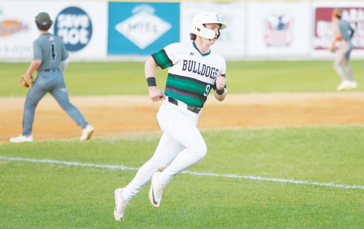 Exclusive: Suwannee junior Jace Moran has committed to play his college baseball at the University of Florida after receiving his dream offer from the Gators along with offers from some other college baseball heavyweights.

<a href="/jlwachter/">Jamie Wachter</a>: tinyurl.com/23kcc4na
