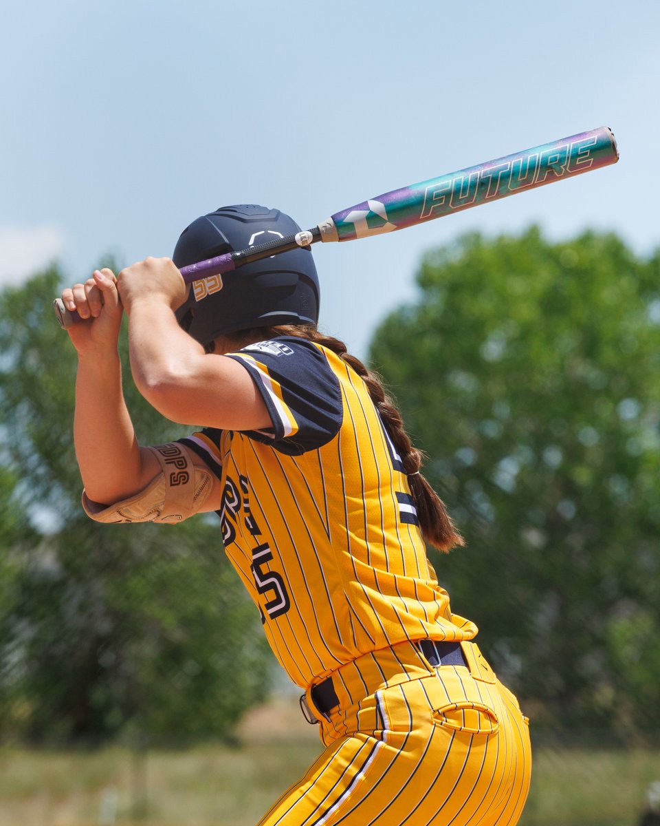 DeMarini Fastpitch tweet media