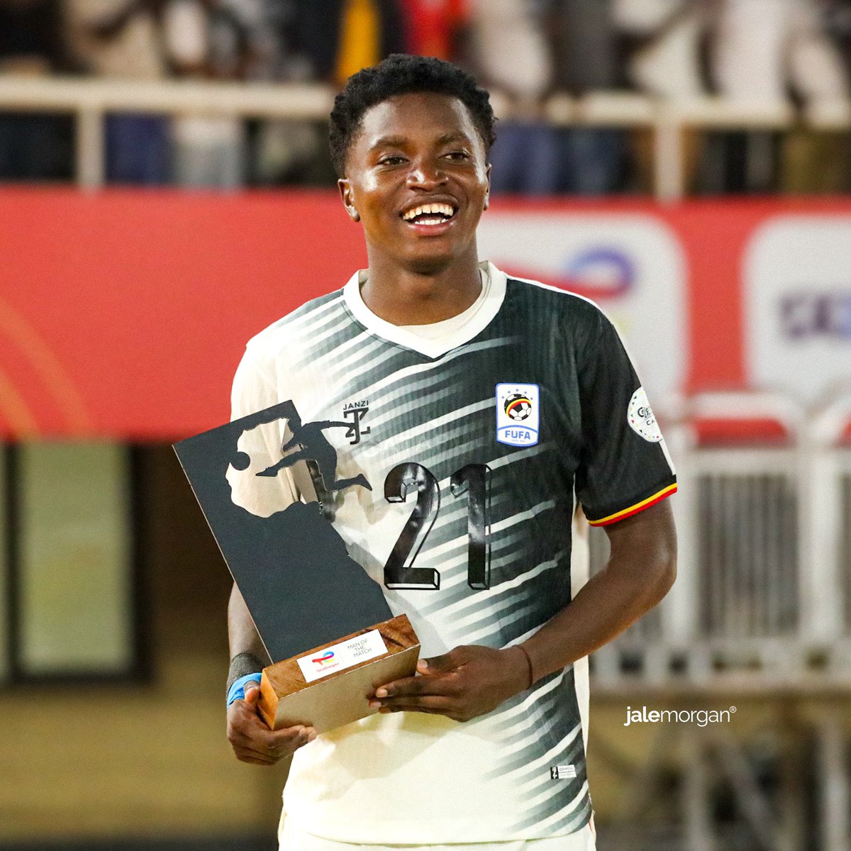 Allan Okello shines brightest! 🌟 A goal, creativity, and dominance earn him the TotalEnergies Man of the Match as Uganda sweeps Guinea 3-0! 🇺🇬⚽ #TotalEnergiesCHAN2024 #UGACranes