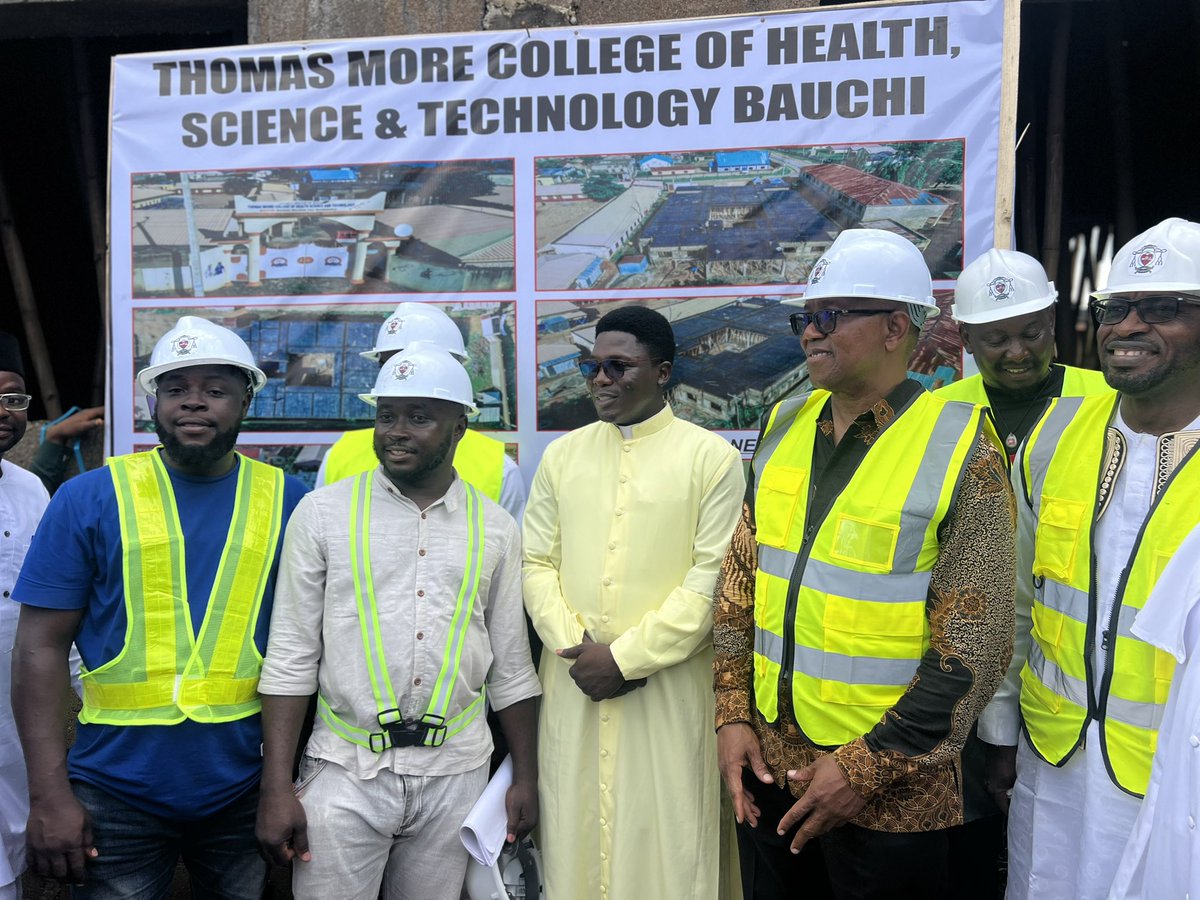 TheSerahIbrahim's tweet image. Man of the people 
Thank you for always giving 👏🏻👏🏻👏🏻
You’re the choice of Nigerians.