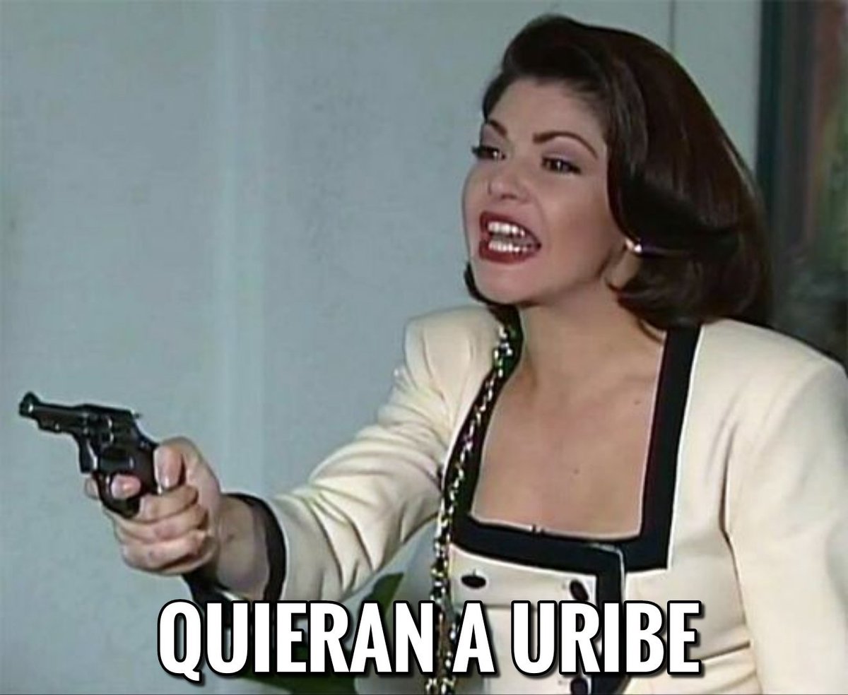 fabianehg's tweet photo. @UldaricoChilito @Jojare2 @Jokeraton @Mamertoooooo @Mamertos0 @Matador000 @katy_666 @FerlyOro @CortizJ_ @wilsonariasc @ismene2 Estos episodios debieran de llamarse  URIBE Y LAS MIL LLORONAS ya que tienen a un montón llorando como actriz dramática de telenovela mexicana https://t.co/i01oJN1Z9r