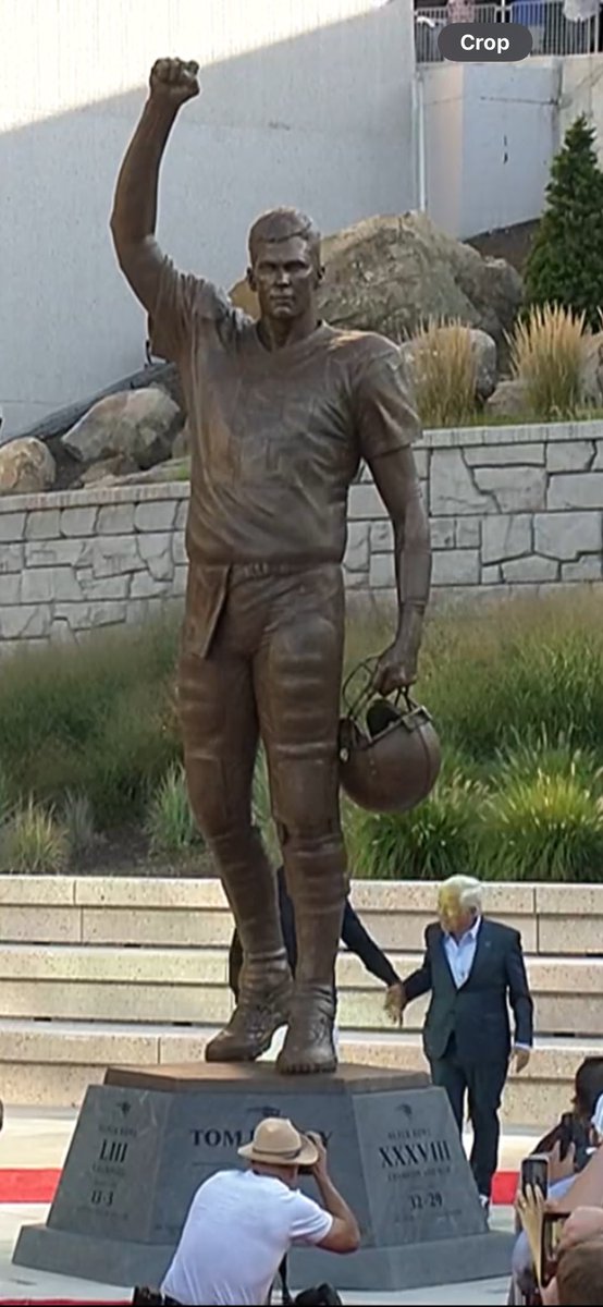 Absolutely BEAUTIFUL. #TB12 #GOAT <a href="/Patriots/">New England Patriots</a>