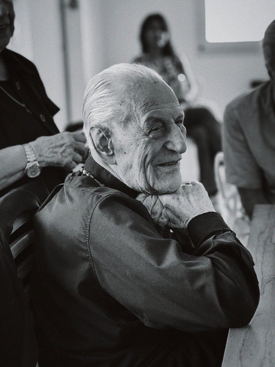 Lamentamos profundamente el fallecimiento del cardenal Estanislao Esteban Karlic.
Figura de gran relevancia para la Iglesia argentina, dedicó su vida al servicio pastoral, guiado por la fe, la humildad y el compromiso con el bien común, dejando una huella imborrable en la