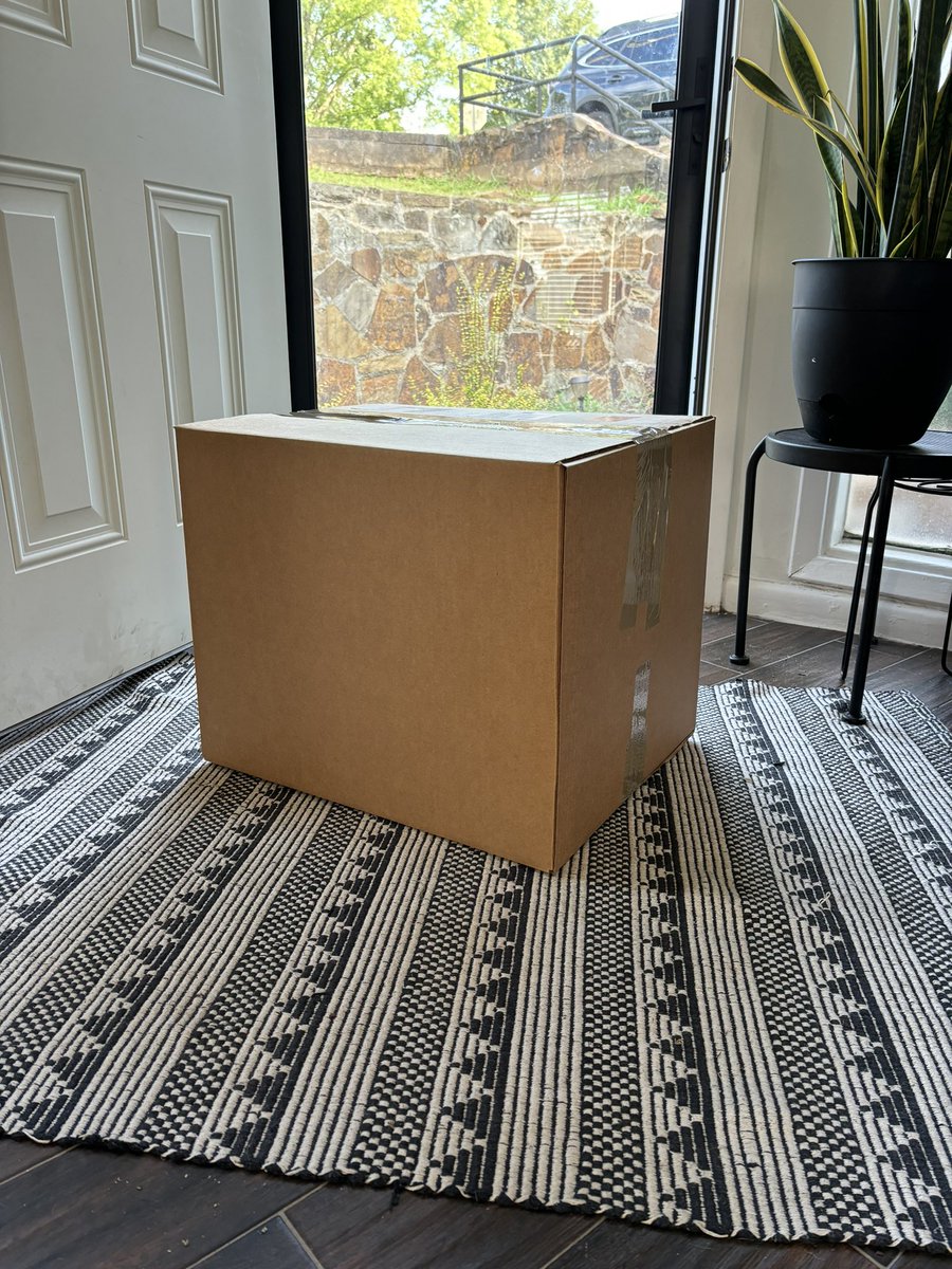 AtopsFBA's tweet image. First fba shipment!