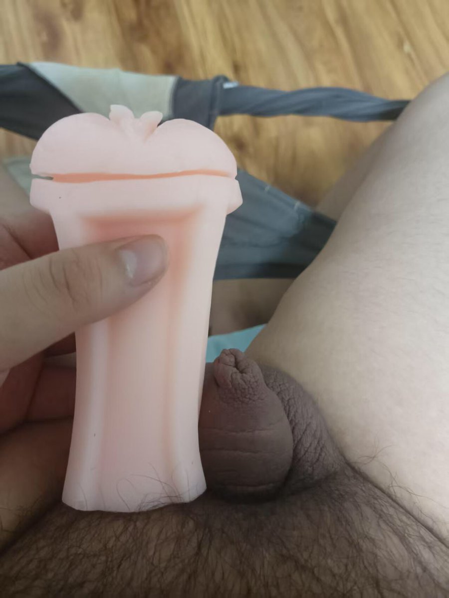 这种废屌还是第一次见，感觉跟阴蒂没有区别了，好羡慕