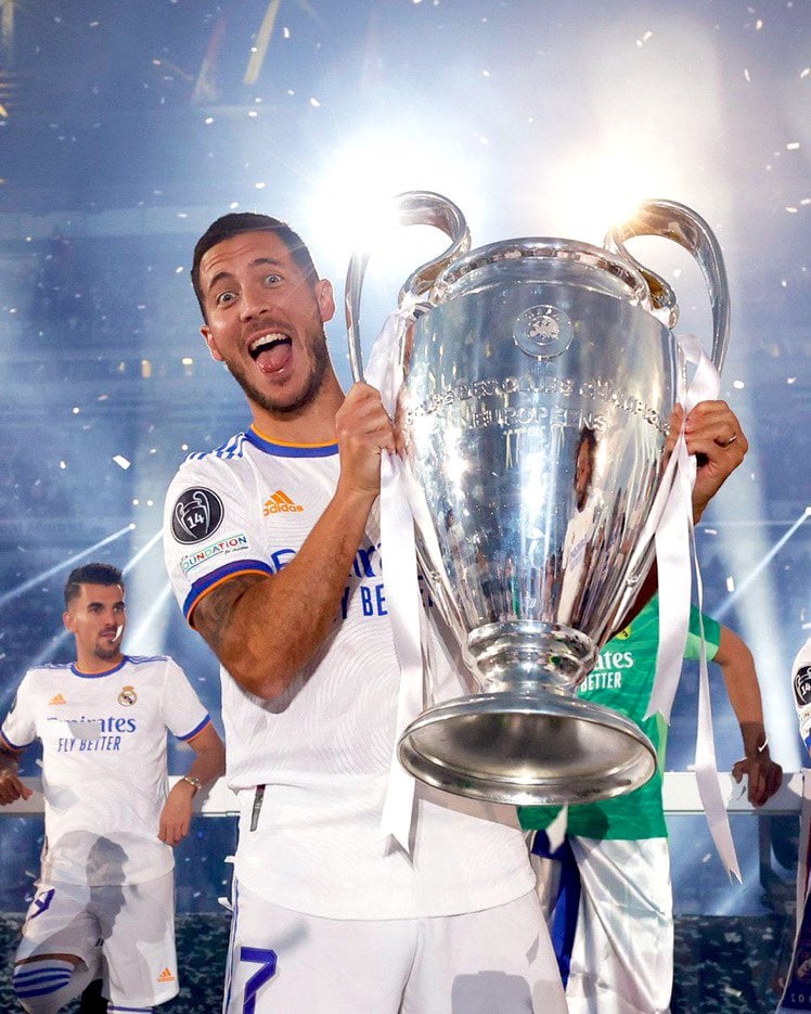 🗣️ Eden Hazard: "Lo que nos hizo ganar la Champions en 2022, fue Karim Benzema y Thibaut Courtois y yo por el buen ambiente que transmitía." 😂😂🤍