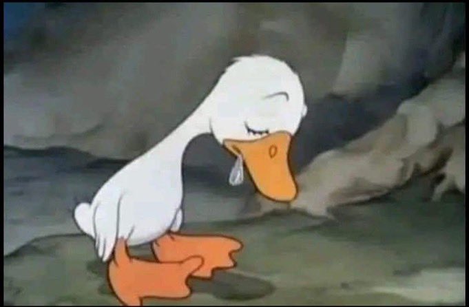 yo haciéndome el triste adelante de mi familia para ver si logro manipular a alguno y que me compren la entrada del river