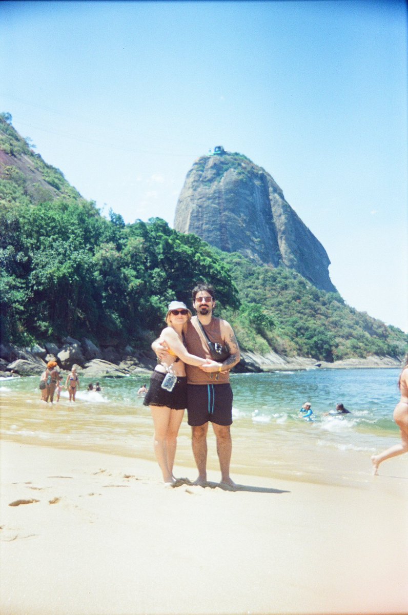 mariandemarte's tweet image. Te amo @QuilloMusic ❤️ cuando cierro los ojos nos veo tomando caipis en Río