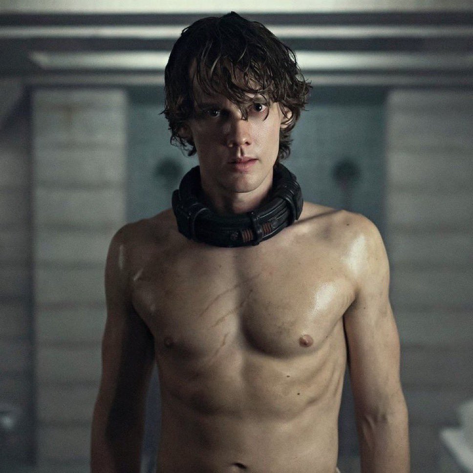 Pop Crave tweet media